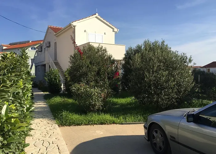Apartments Villa Tribunj