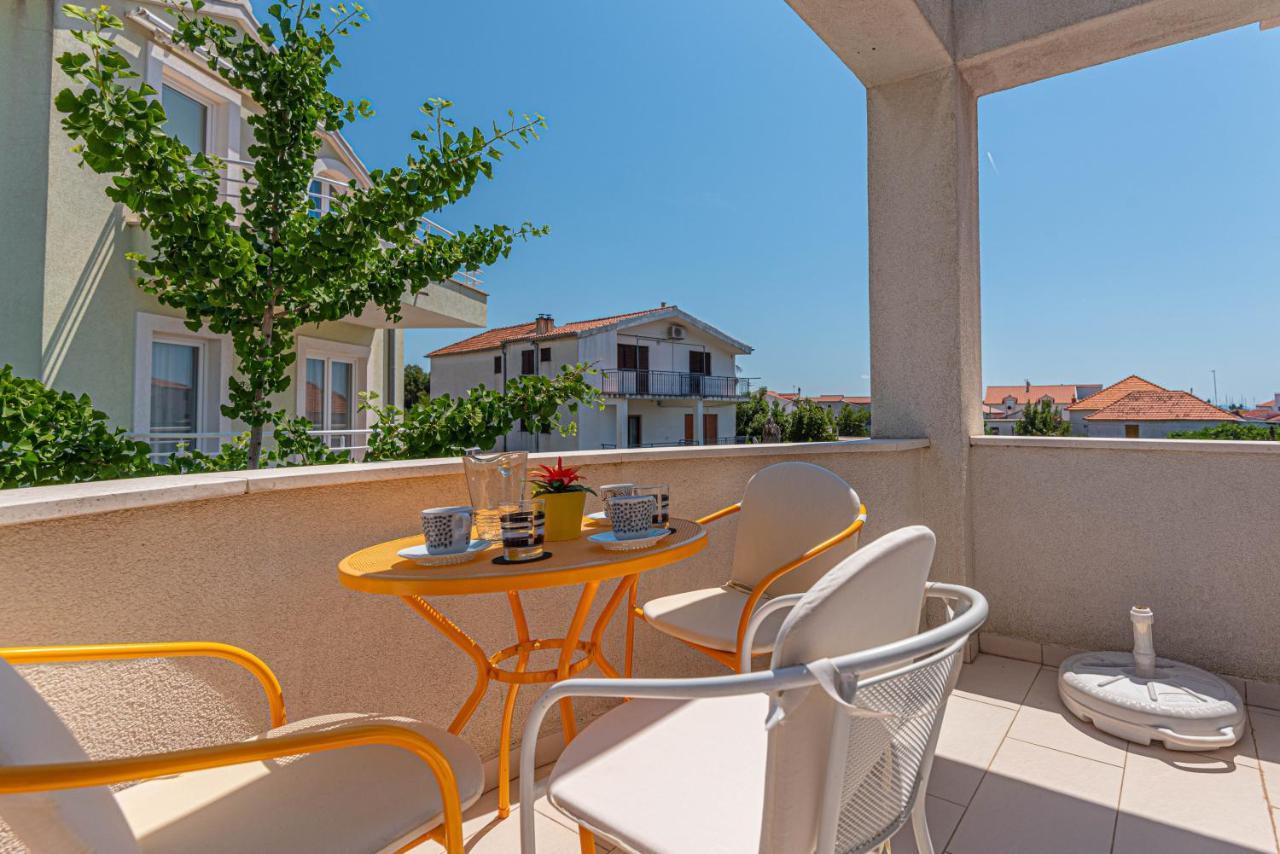 Apartments Villa Tribunj